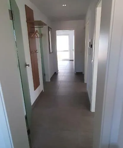 Menge דירה Obersulm